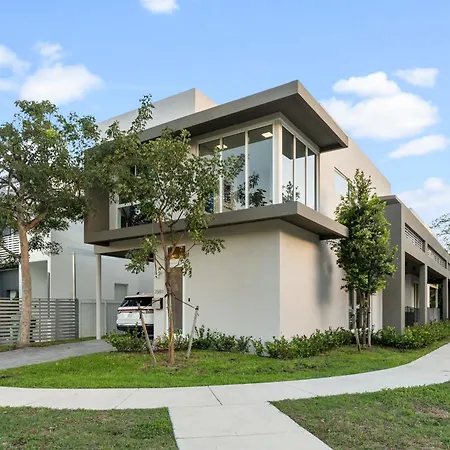 City Forest One,Brand New Living, Executive /1Gb/S